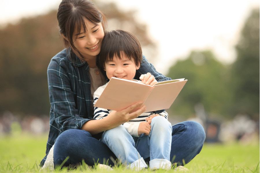 benefits of reading to your toddler - feature image